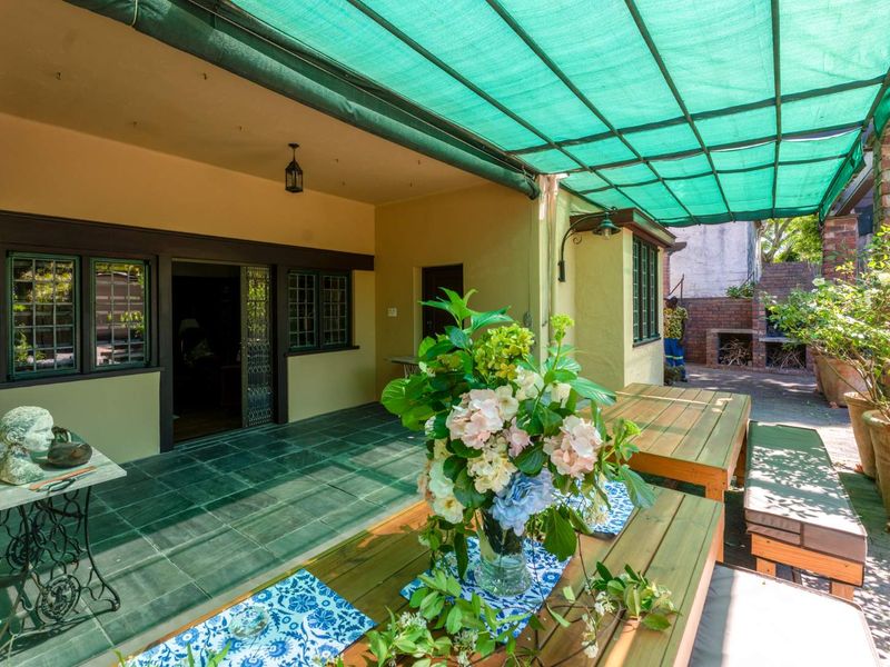 Character, Charm & Endless Potential in Prime Rondebosch - Photo 5