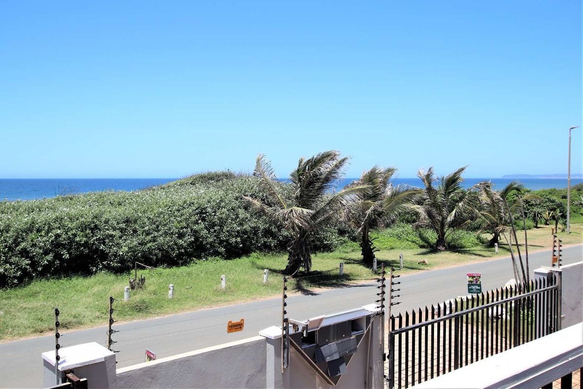 Investment Beachfront Apartments on 2024m2 plot with Sea Views - Photo 4