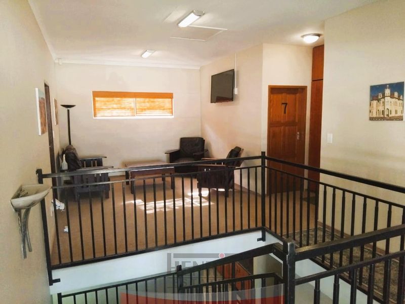 Prime Location Guesthouse Oppertunity - Photo 6