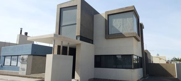 Property #2384665, Office For Sale in Walvis Bay Central