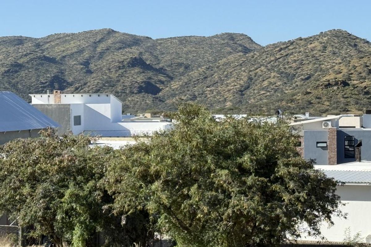 4-Bedroom House [ Elisenheim] - For SALE! - Photo 5