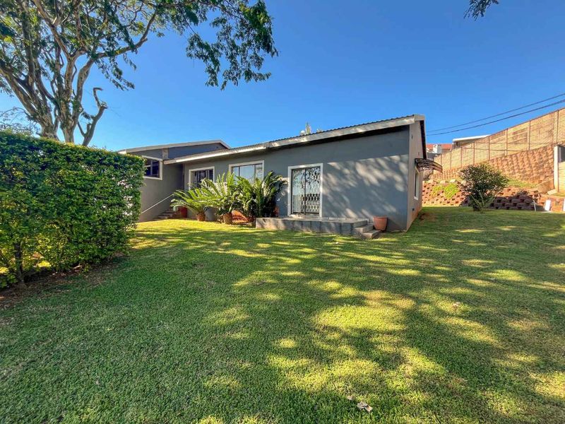 Spacious 4 bedroom home in a prime location. - Photo 6