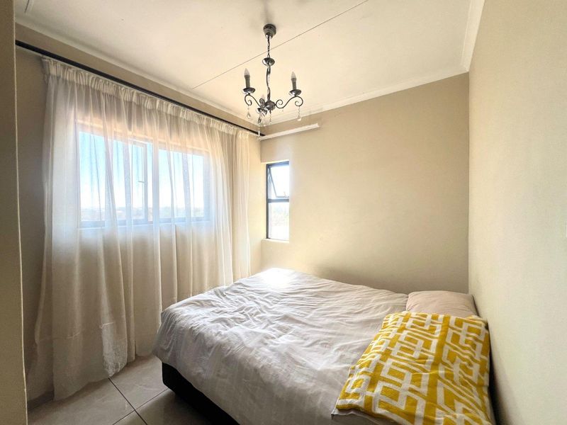 For Sale: 2 Bedroom 2 Bathroom Apartment - Photo 8