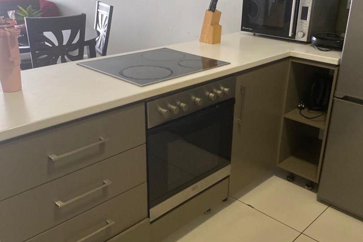 Merensky Tower, Central Windhoek - Photo 2