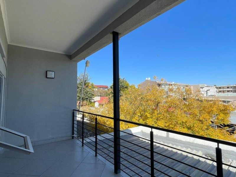 Fullu Furnished 2 Bedroom Apartment to Let in Klein Windhoek - Photo 1