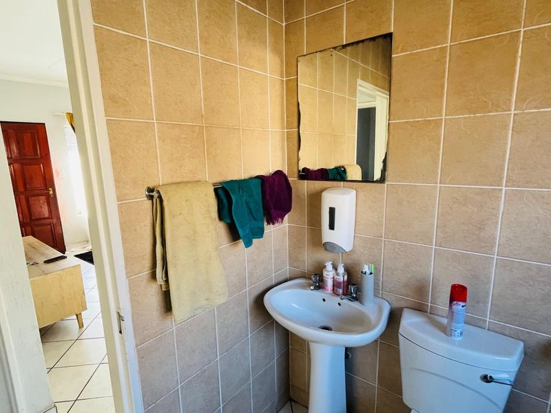 Move in ready apartment - Photo 9