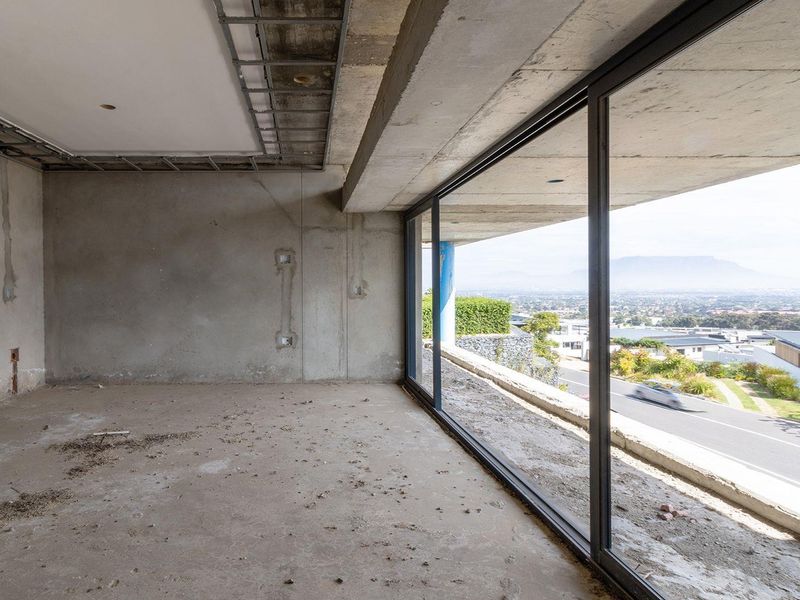 Elevated Dual-Residence Luxury with Breathtaking Panoramic Views – Baronetcy Estate - Photo 8