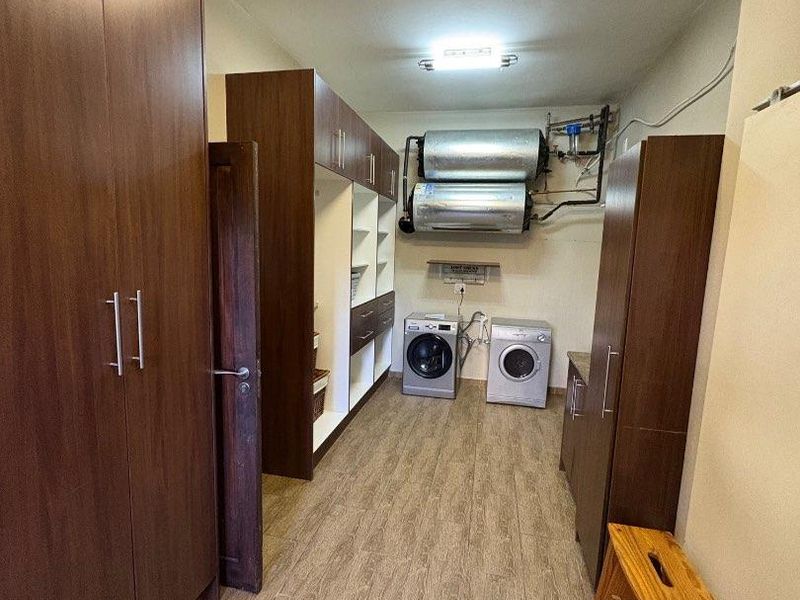 5 Bedrooms Finished House To Rent in Long Beach - Photo 10