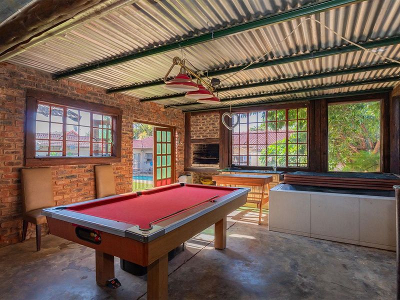 Spacious 5-Bedroom Family Home with Income-Generating Flatlet in Birch Acres - Photo 7