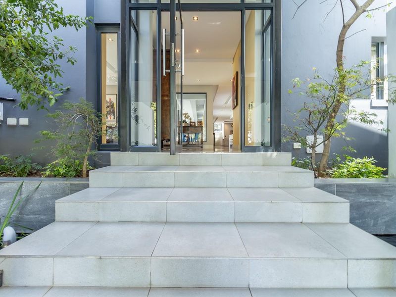 Sophisticated and elegant in the heart of Waterfall Country Estate - Photo 4