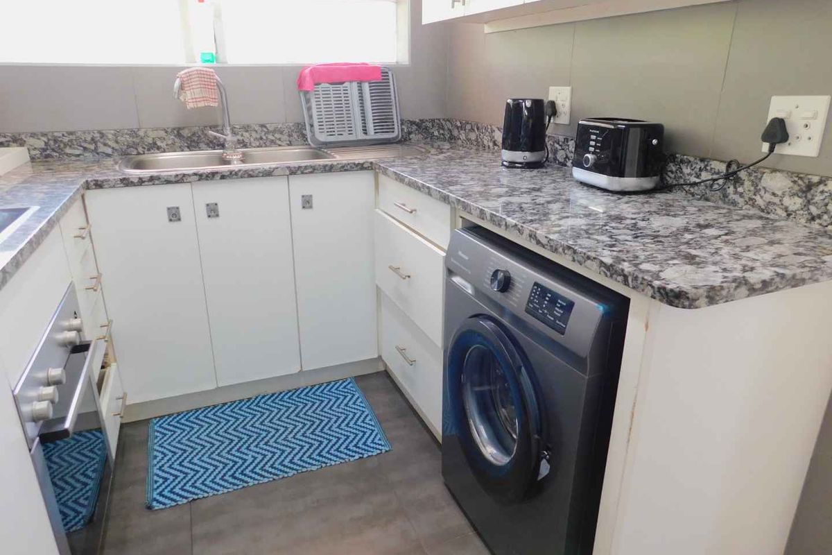 2 bedroom furnished apartment to rent - Photo 5