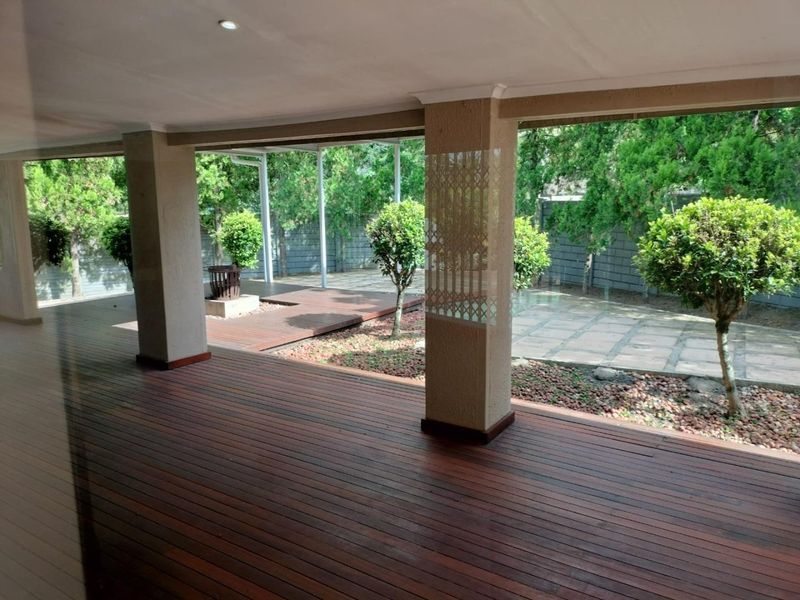 Discover Unparalleled Comfort and Space in Your Dream Home - Photo 7