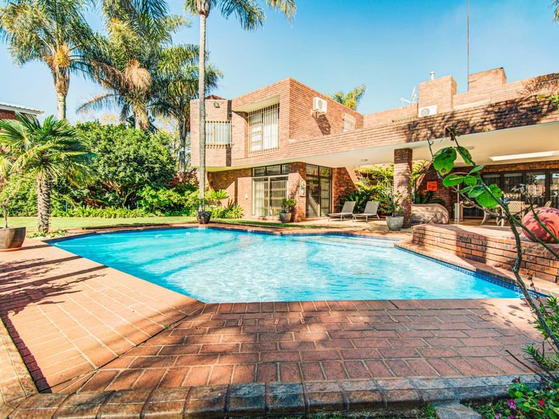 6 Bedroom House for sale in Terenure - Photo 2