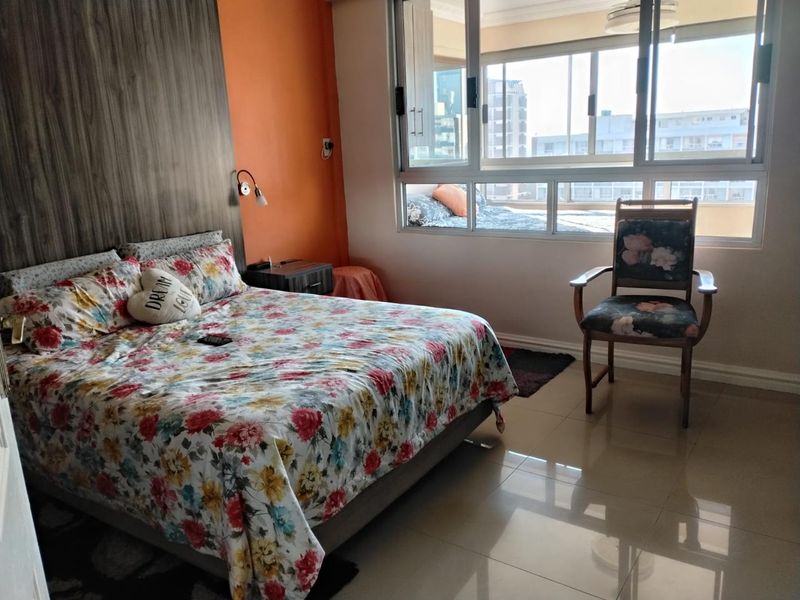 A comfortable and stylish apartment, with beautiful views. - Photo 4