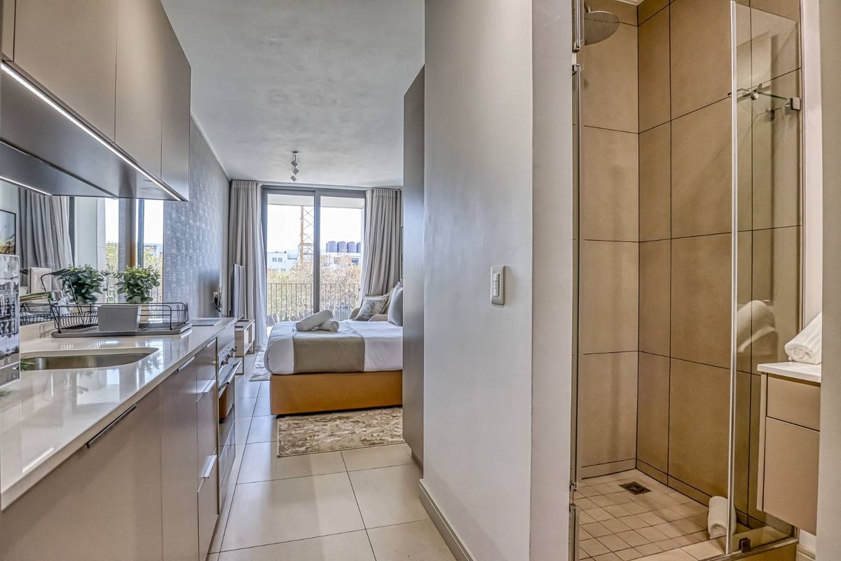 MAGNIFICENT FULLY FURNISHED STUDIO APARTMENT AT ONE ROSEBANK - Photo 3