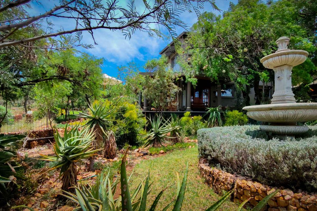 Own this retreat close to Hartbeespoort Dam - Photo 4