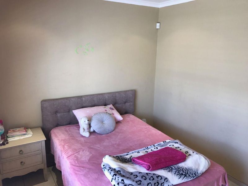 Lock-up-and-go Townhouse in Klein Windhoek FOR RENT - Photo 10