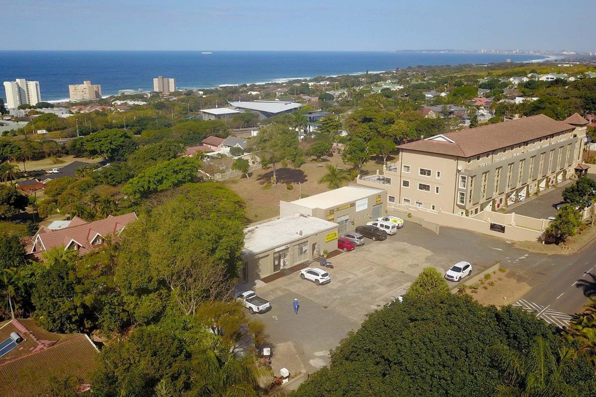 DEVELOPMENT REAL ESTATE IN UMHLANGA CENTRAL - Photo 4