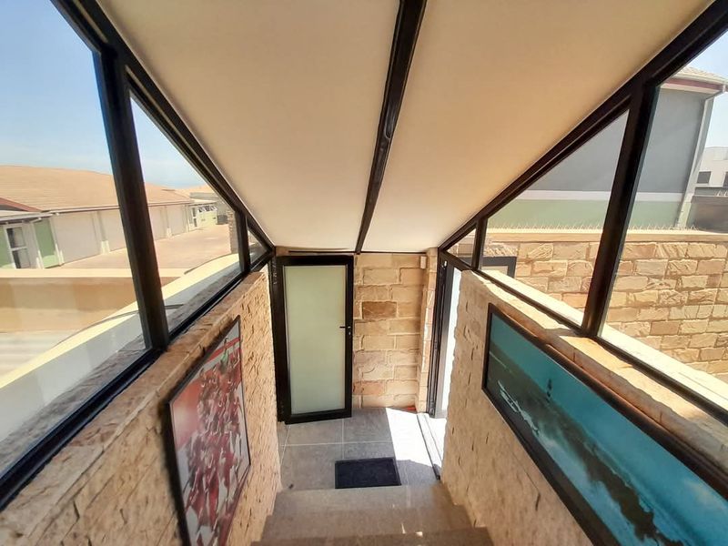 Spectacular Townhouse with Sea View, Vogelstrand - Photo 6