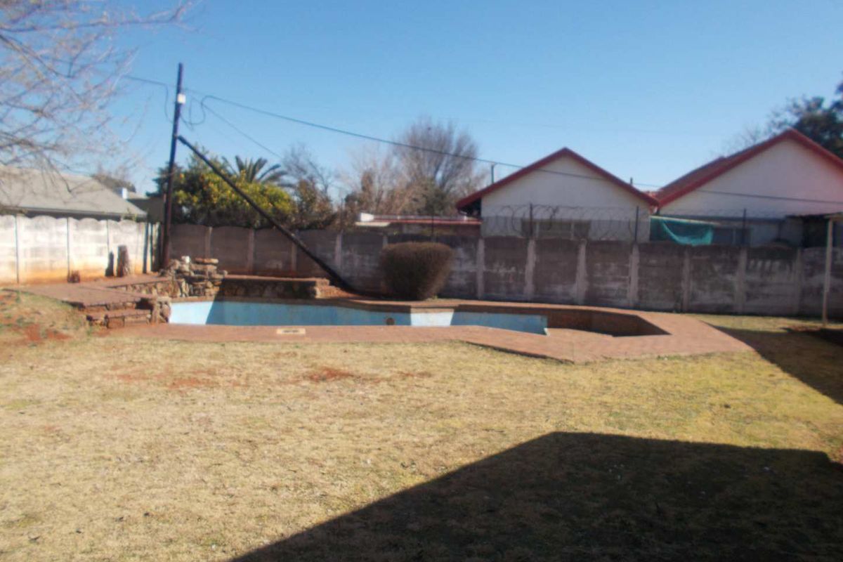 Stunning property looking for a new owner - Photo 5