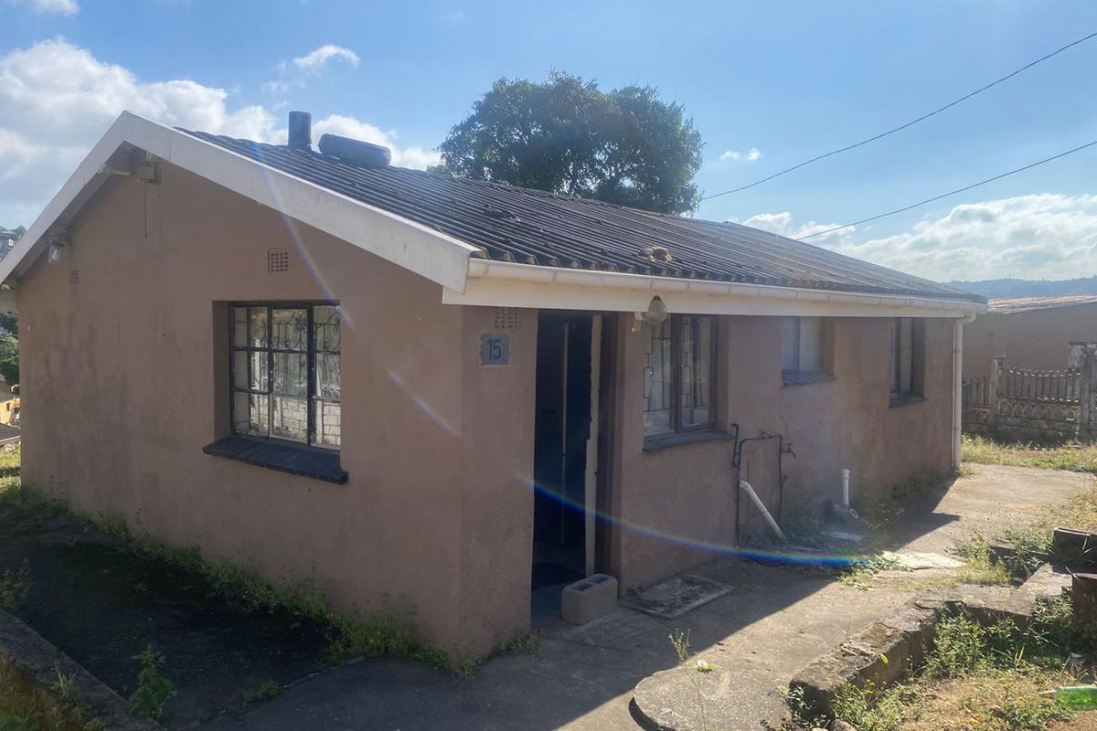 2 Bedroom House for Sale in Umlazi H Section - Photo 2