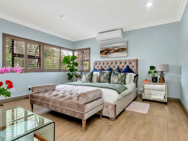 5 Bedroom House for Sale in Dainfern Golf Estate - Photo 4