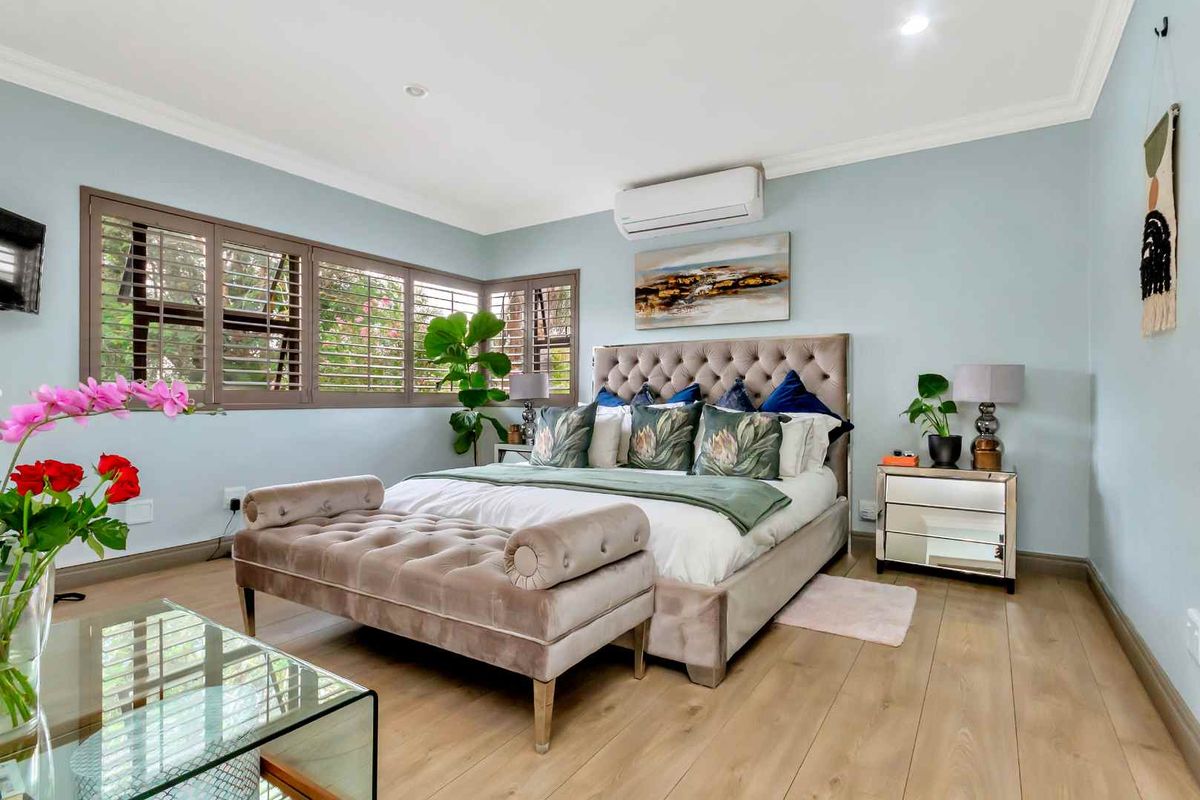 5 Bedroom House for Sale in Dainfern Golf Estate - Photo 4