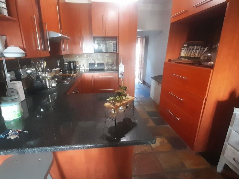 "Your Dream Home Awaits: 2-Bedroom Apartment in Melodie Waters" - Photo 9