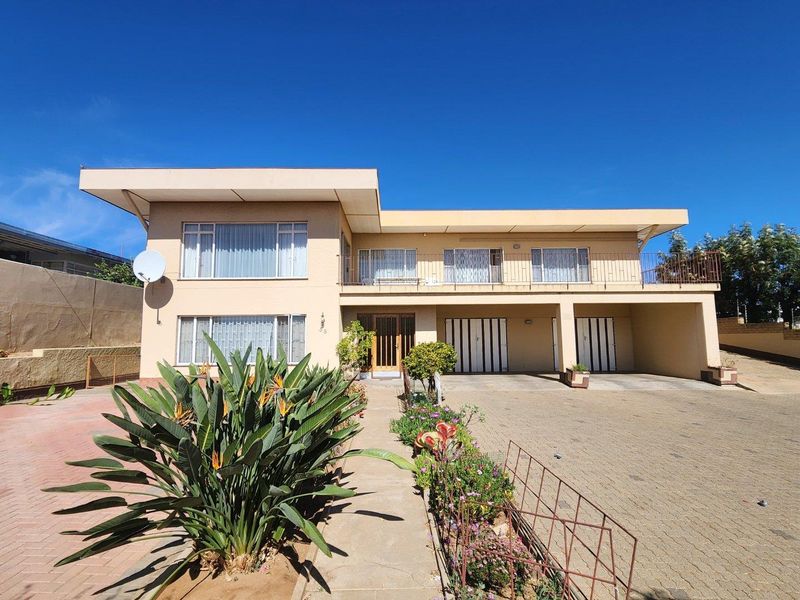 Old Pionierspark SUPER NEAT Home with Flat - Photo 2