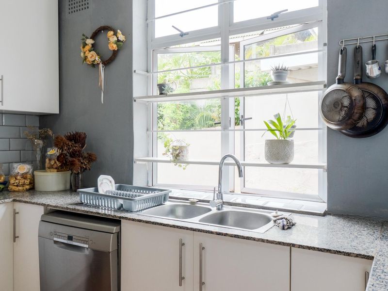 Spacious Family home - Photo 10