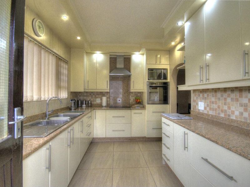 Absolutely immaculate! - Photo 6