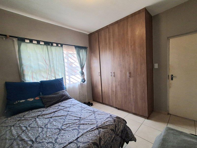 3 Bedroom Townhouse FOR SALE in Wanaheda - Photo 7