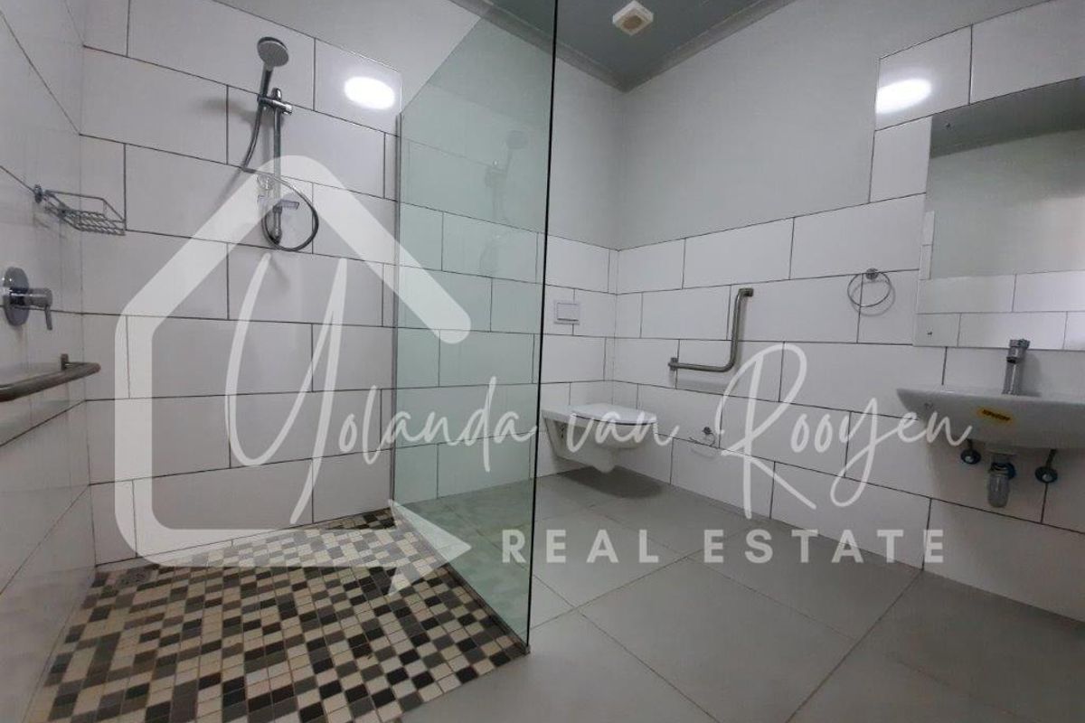 DREAM APARTMENT in FINKENSTEIN MANOR - Photo 5