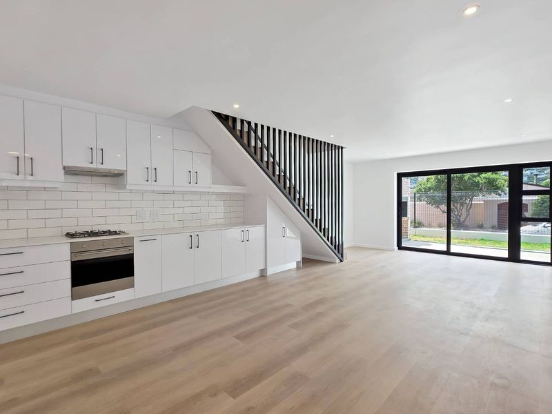Brand New 3 Bedroom Townhouse - Photo 2