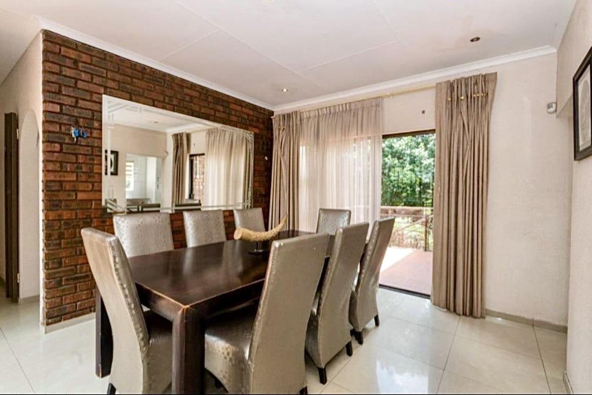 4-Bedroom House with Pool and Garden – Ideal Family Home - Photo 5