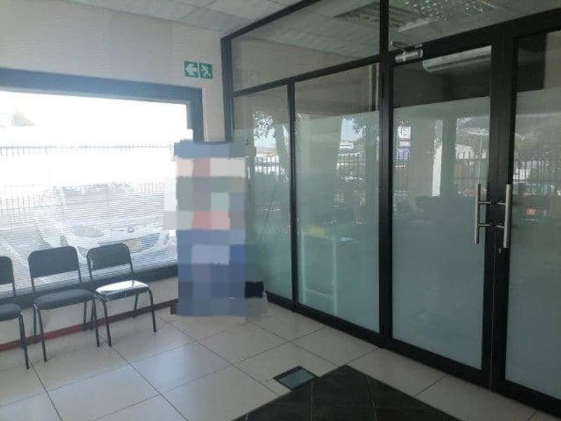 Office For Sale in Windhoek CBD - Photo 2