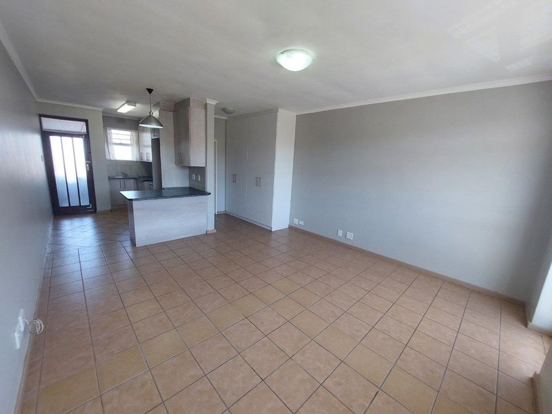 Bachelor Apartment for Rent in Boston, Belville - Photo 7