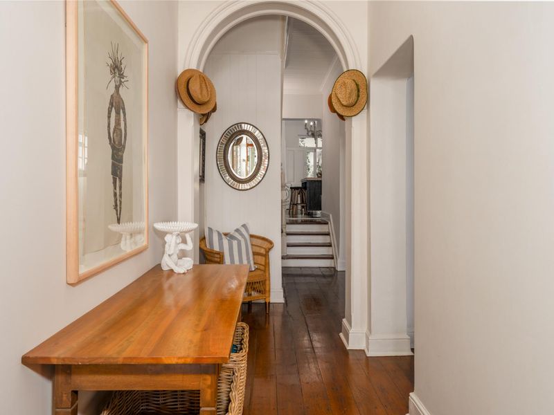 Victorian Elegance with Bold Modern Finishes - Photo 3