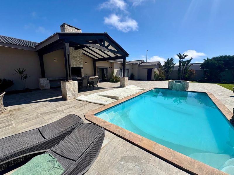 3 Bedrooms House To Rent in Meersig - Photo 2
