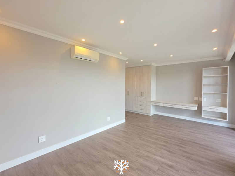 Modern Duplex Living at Prestigious Am Weinberg | N$9 200 000 - Photo 8