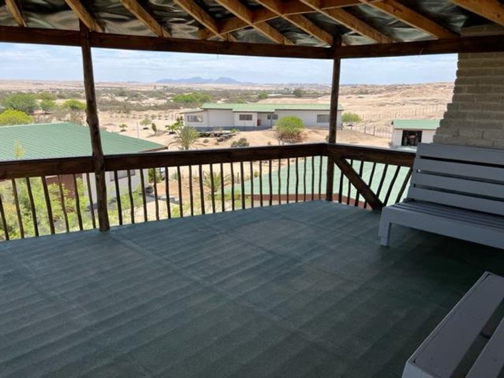 Top entertainment area