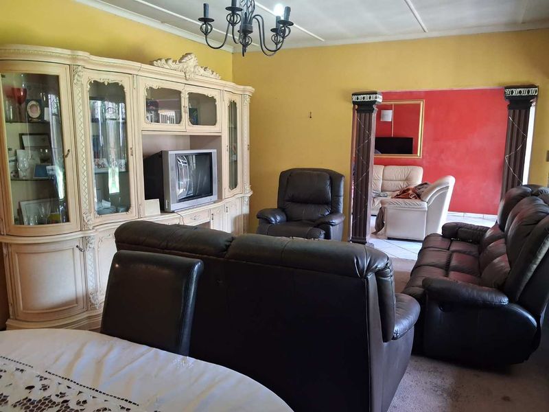 3 Bedroom House For Sale in Vanderbijlpark SW1 - Photo 7