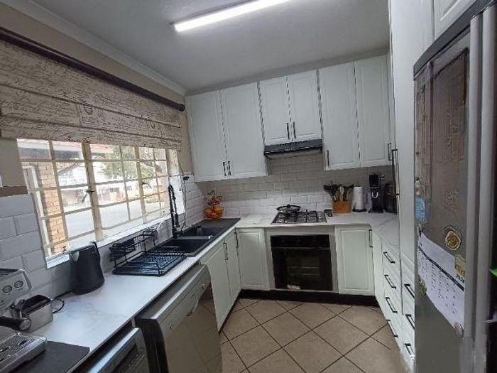 Property #2503322, Retirement Village For Sale in Raslouw