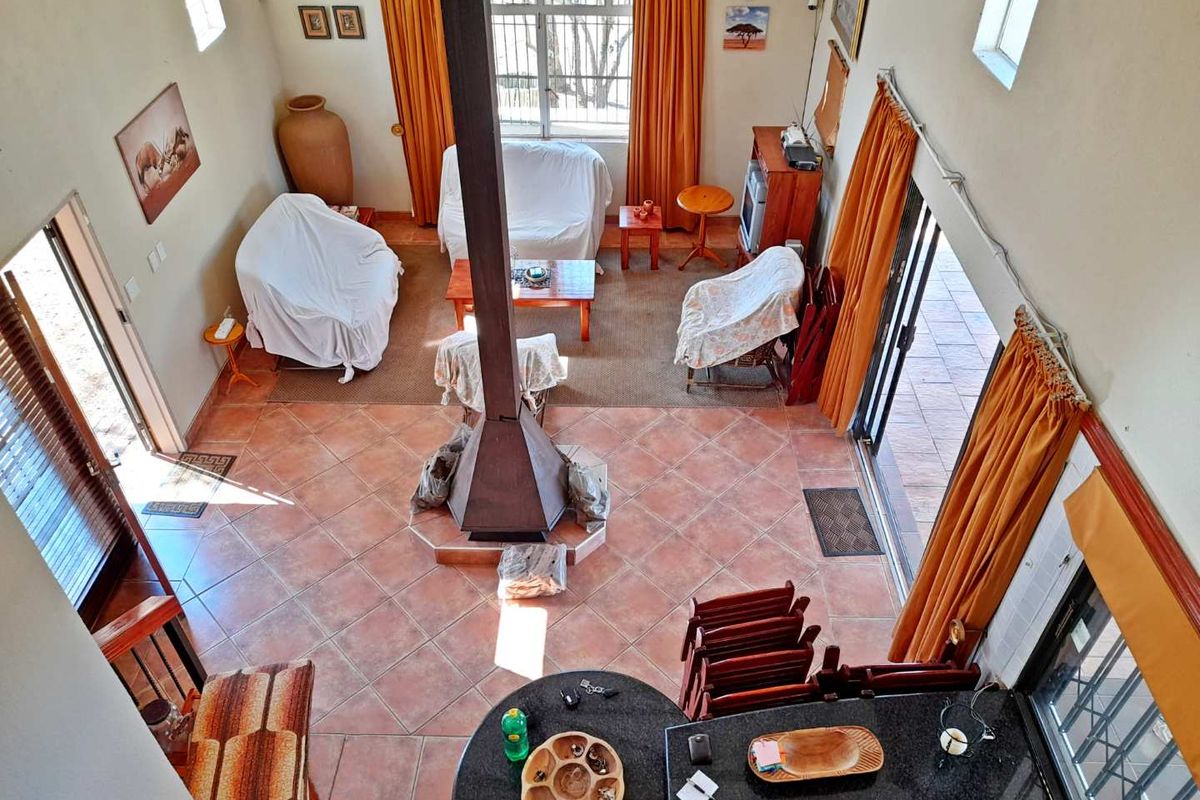 8 Sleeper House in Game Lodge - Photo 4