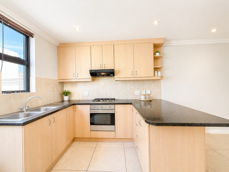 Stylish, Light-Filled Townhouse in Sought-After Royal Ascot - Photo 6