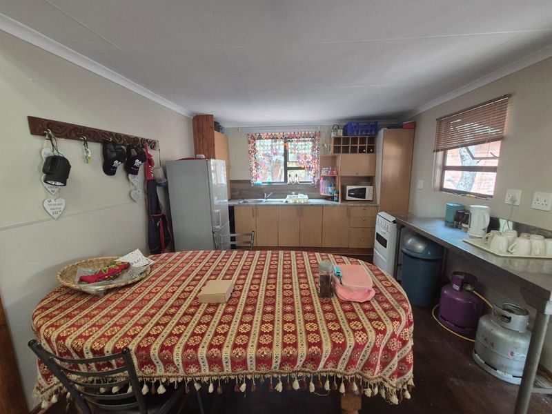 Secure Your Sanctuary: Schedule a Viewing Today! - Photo 5