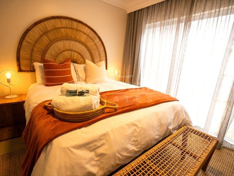 Fully Furnished Seafront townhouse - Photo 3