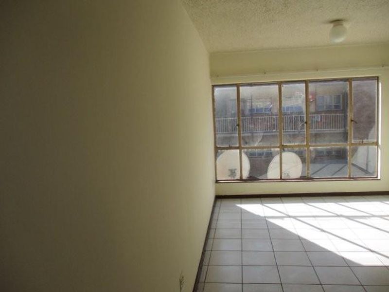 1 BEDROOM FLAT TO RENT IN PRETORIA WEST - Photo 7