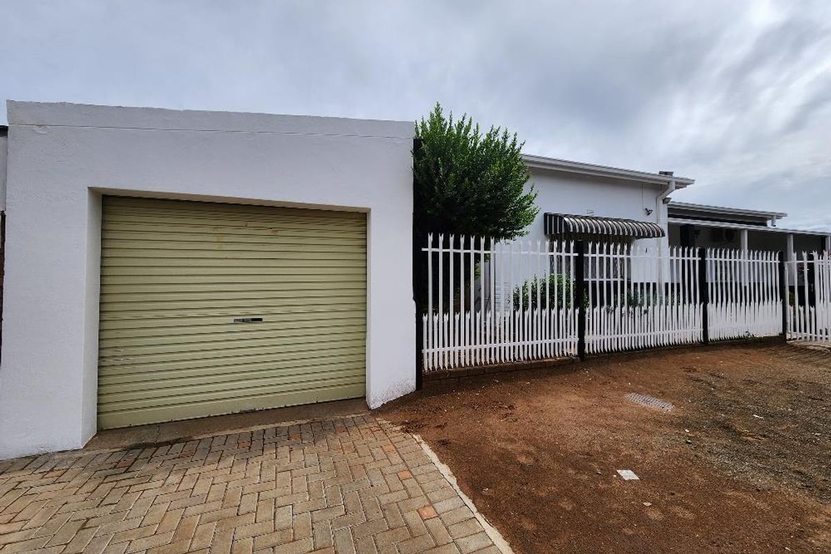 A comfortable and well-priced home offering excellent value for families or first-time buyers. - Photo 3