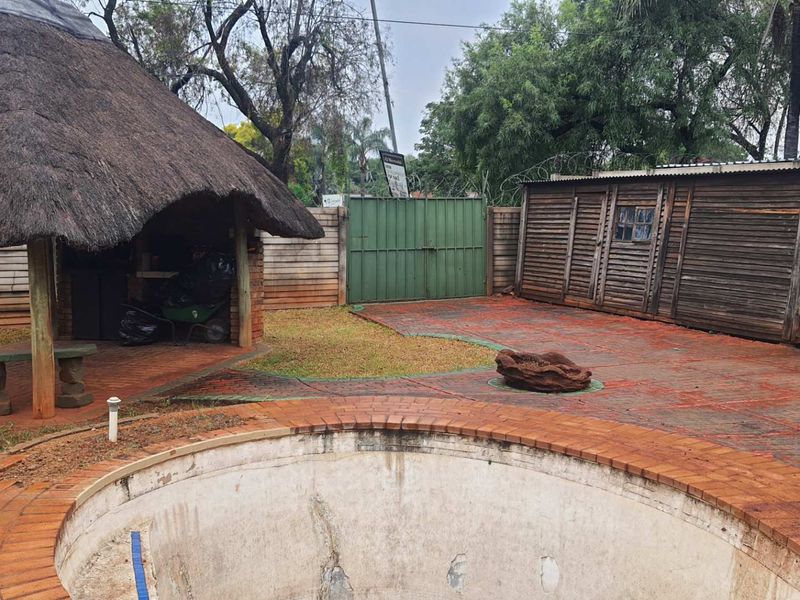 3-Bedroom, 2-Bathroom Home in Dooornpoort, Pretoria - Photo 8